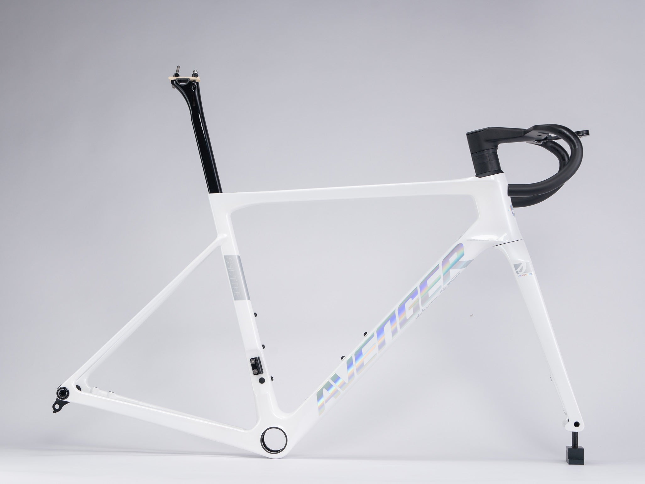 2026 New Carbon Road bike frame Avenger Shuttle