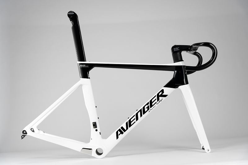 Carbon Road bike frame R8 Pearl White – Avenger Carbon Bike