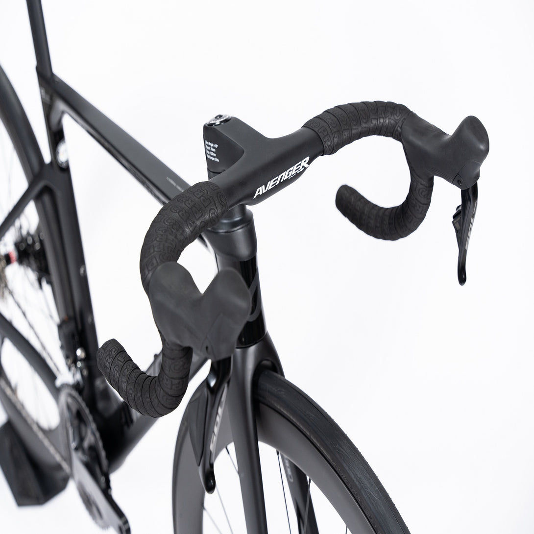 Twitter R8 Bike Avenger R8 Warrior Black Carbon Road bike – Avenger Carbon Bike